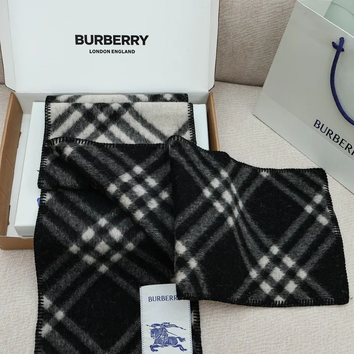 スーパーコピー バーバリー ス マフラー