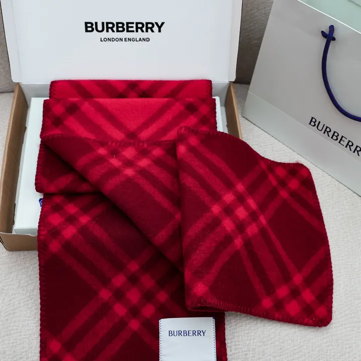 スーパーコピー バーバリー ス マフラー