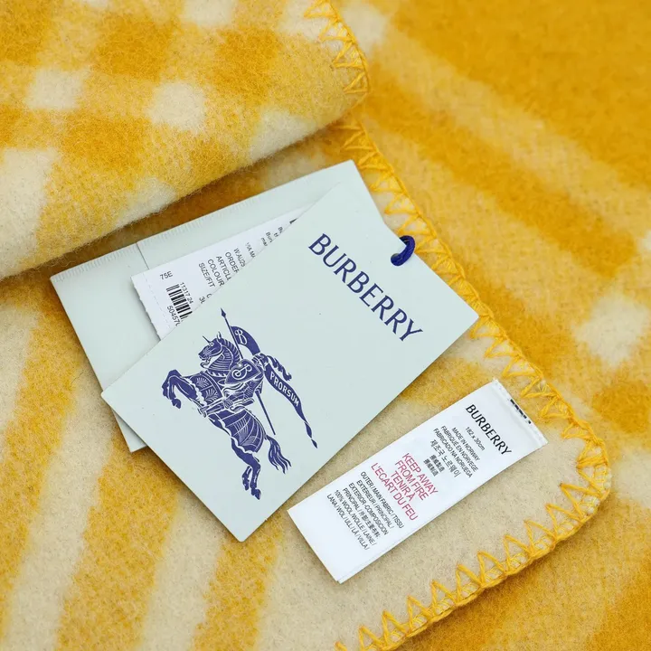 スーパーコピー バーバリー ス マフラー