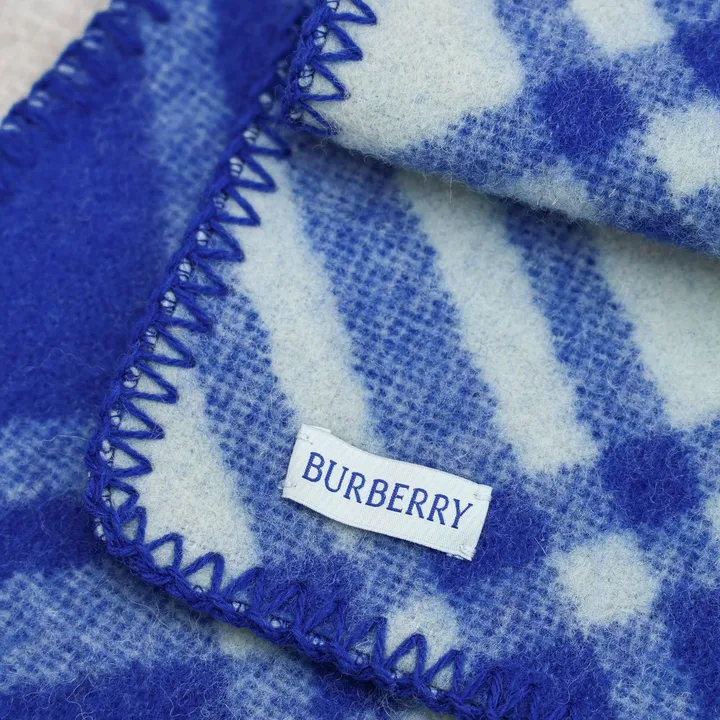 スーパーコピー バーバリー ス マフラー