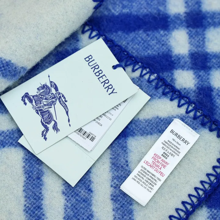 スーパーコピー バーバリー ス マフラー