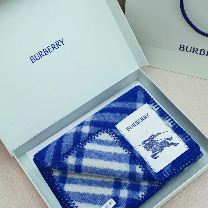 スーパーコピー バーバリー ス マフラー