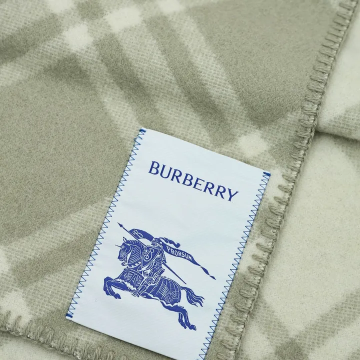 スーパーコピー バーバリー ス マフラー