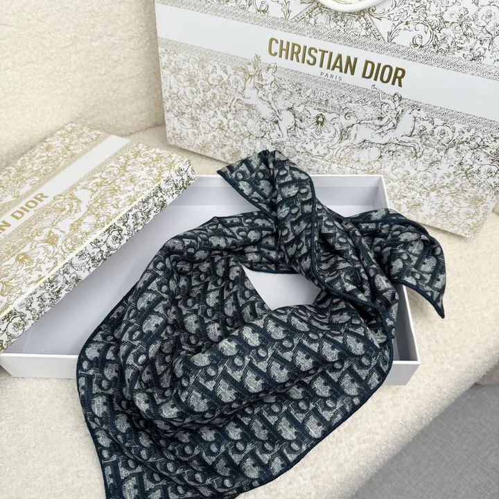 スーパーコピー ディオール マフラー