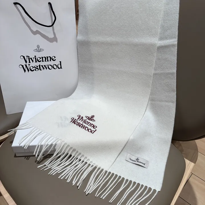 スーパーコピー ヴィヴィアン・ウエストウッド マフラー