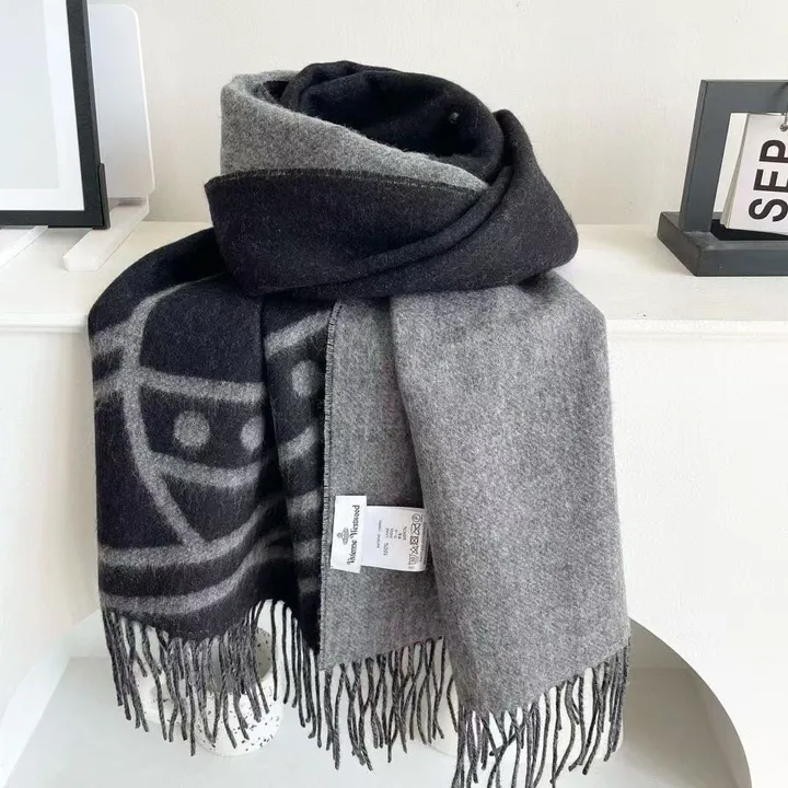 スーパーコピー ヴィヴィアン・ウエストウッド マフラー