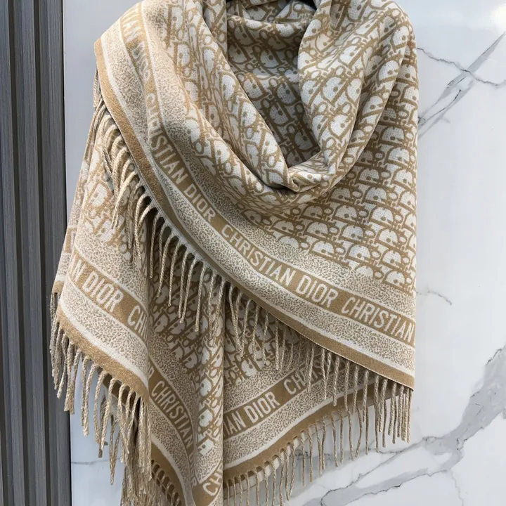 スーパーコピー ディオール マフラー