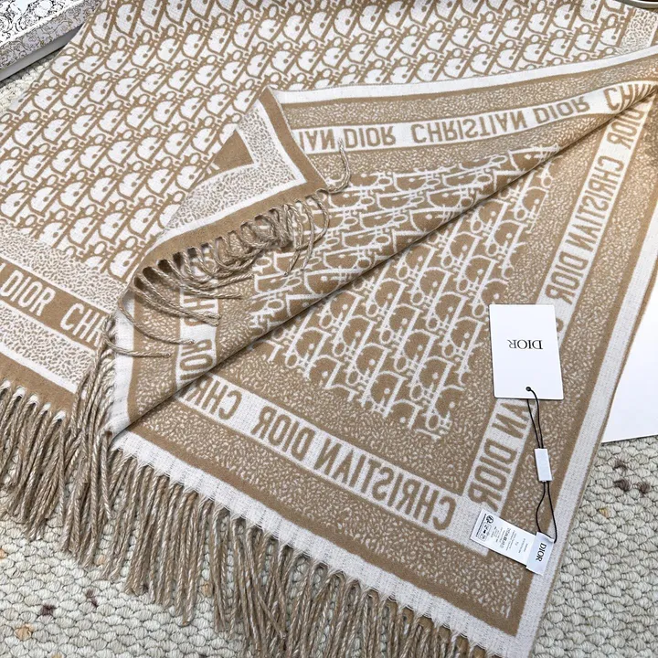 スーパーコピー ディオール マフラー