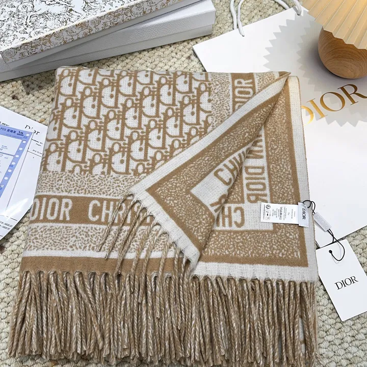 スーパーコピー ディオール マフラー