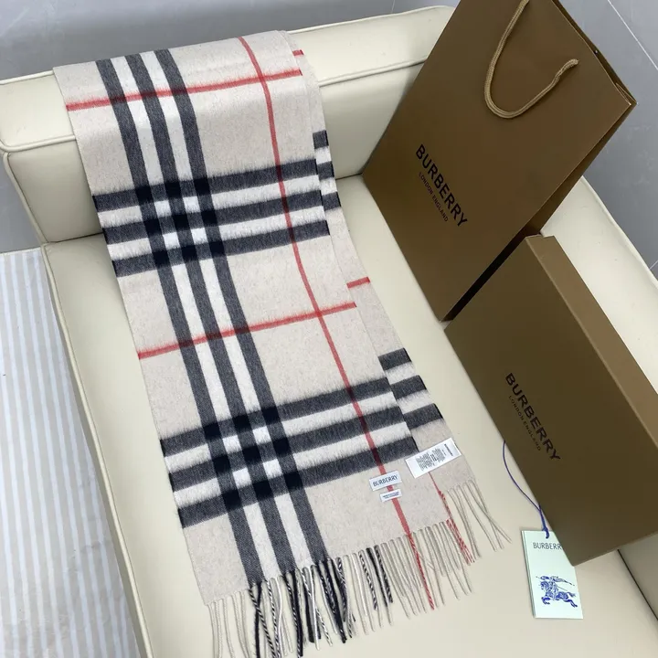 スーパーコピー バーバリー ス マフラー