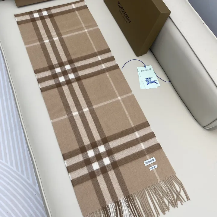 スーパーコピー バーバリー ス マフラー