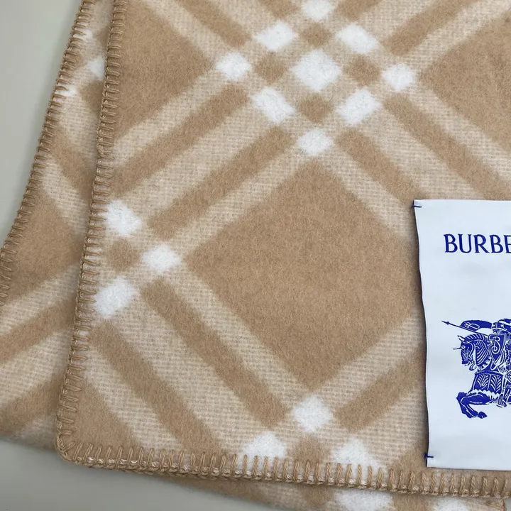 スーパーコピー バーバリー ス マフラー