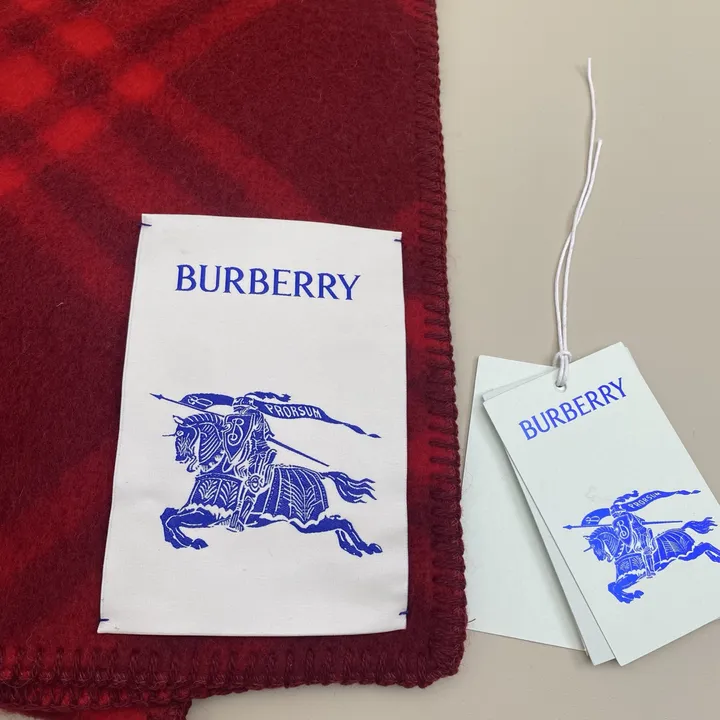 スーパーコピー バーバリー ス マフラー