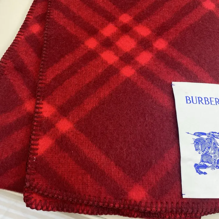 スーパーコピー バーバリー ス マフラー