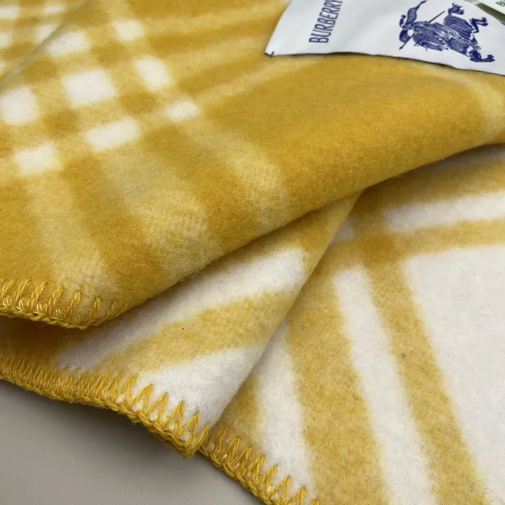 スーパーコピー バーバリー ス マフラー