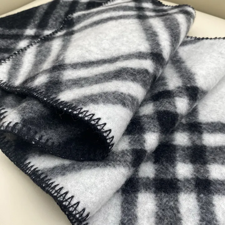 スーパーコピー バーバリー ス マフラー