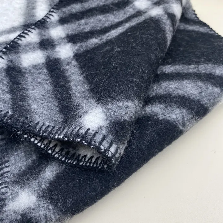 スーパーコピー バーバリー ス マフラー