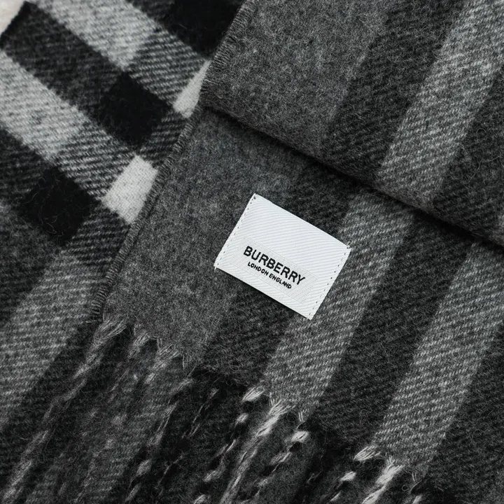 スーパーコピー バーバリー ス マフラー