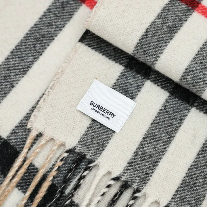 スーパーコピー バーバリー ス マフラー