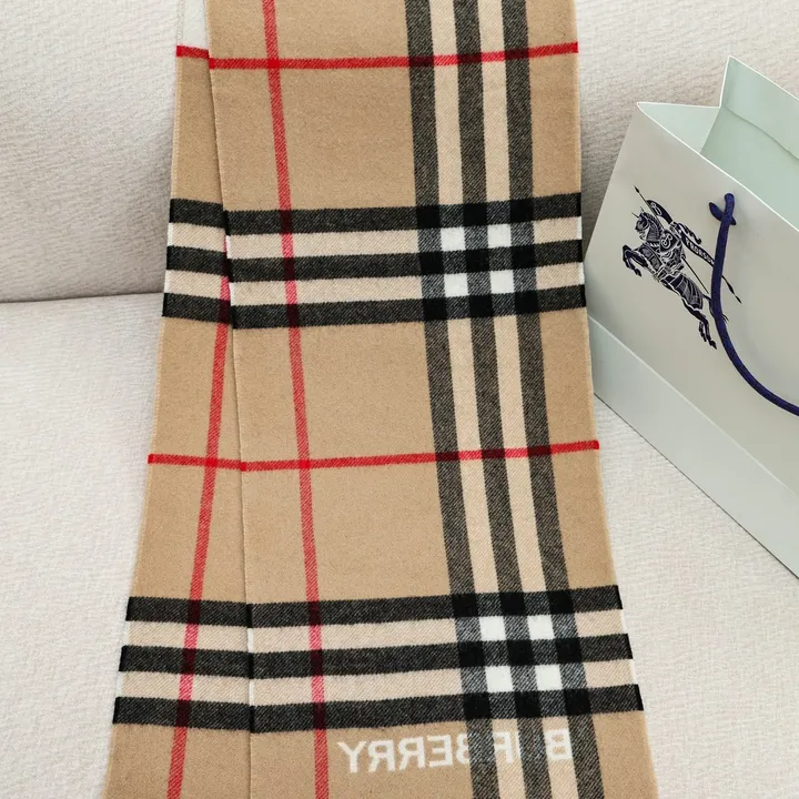 スーパーコピー バーバリー ス マフラー