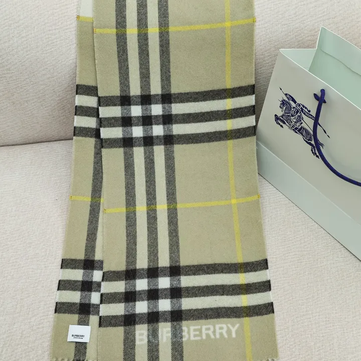 スーパーコピー バーバリー ス マフラー