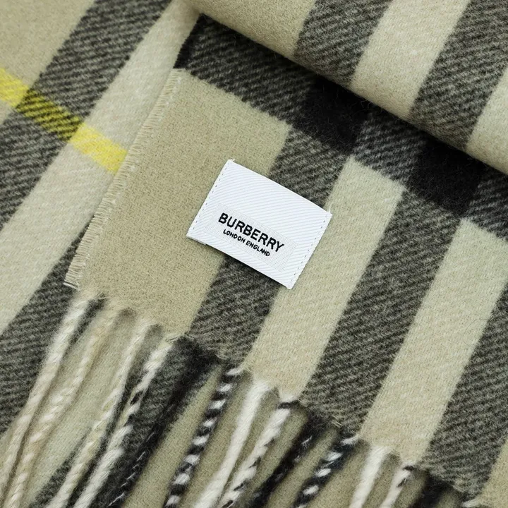 スーパーコピー バーバリー ス マフラー