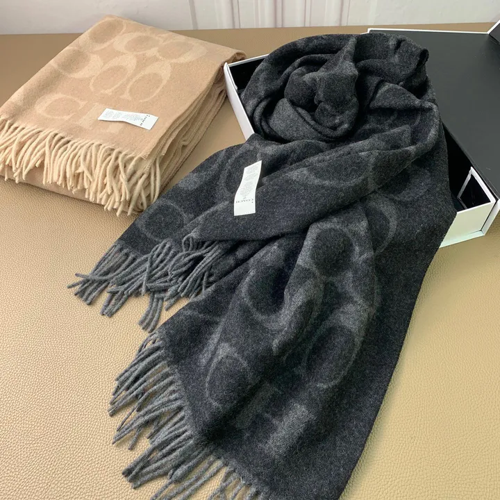 スーパーコピー コーチ マフラー