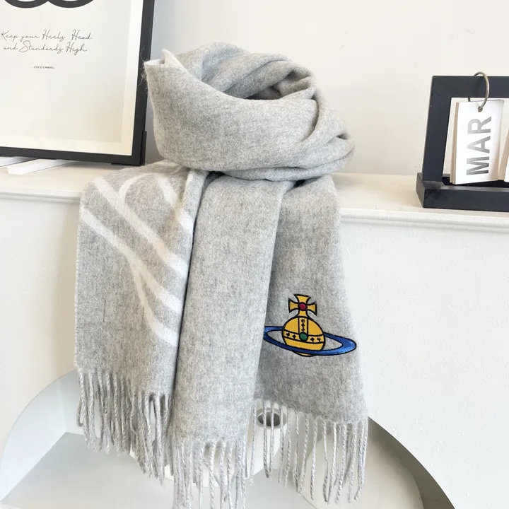 スーパーコピー ヴィヴィアン・ウエストウッド マフラー