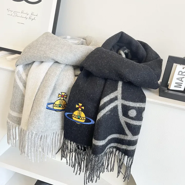 スーパーコピー ヴィヴィアン・ウエストウッド マフラー