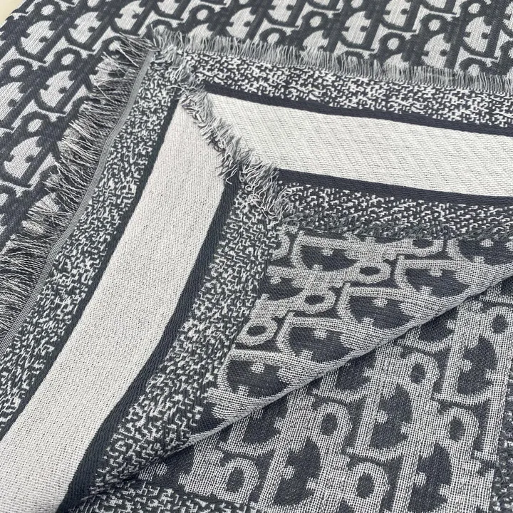 スーパーコピー ディオール マフラー