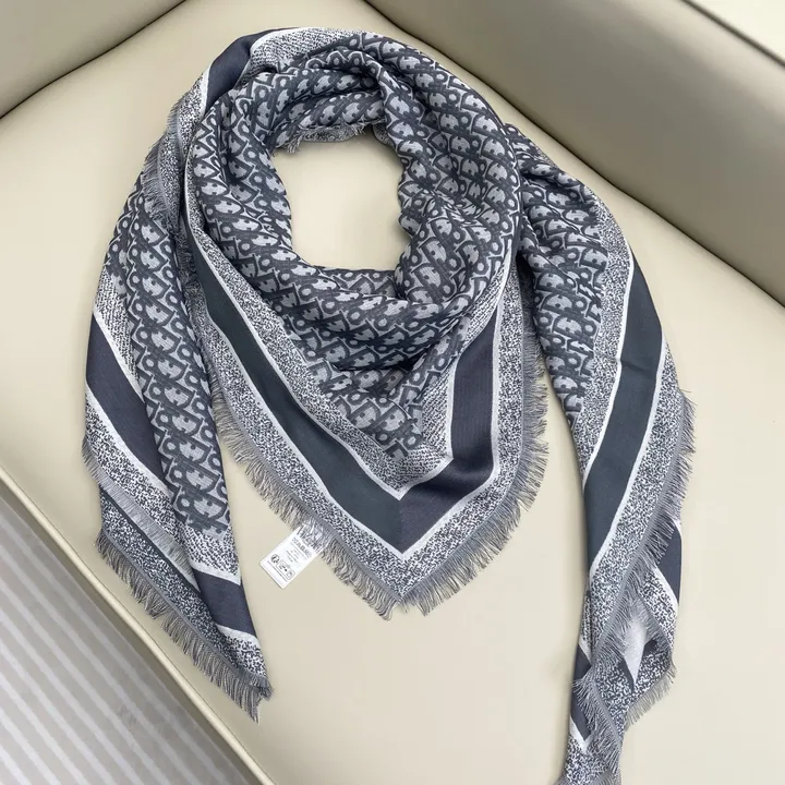 スーパーコピー ディオール マフラー