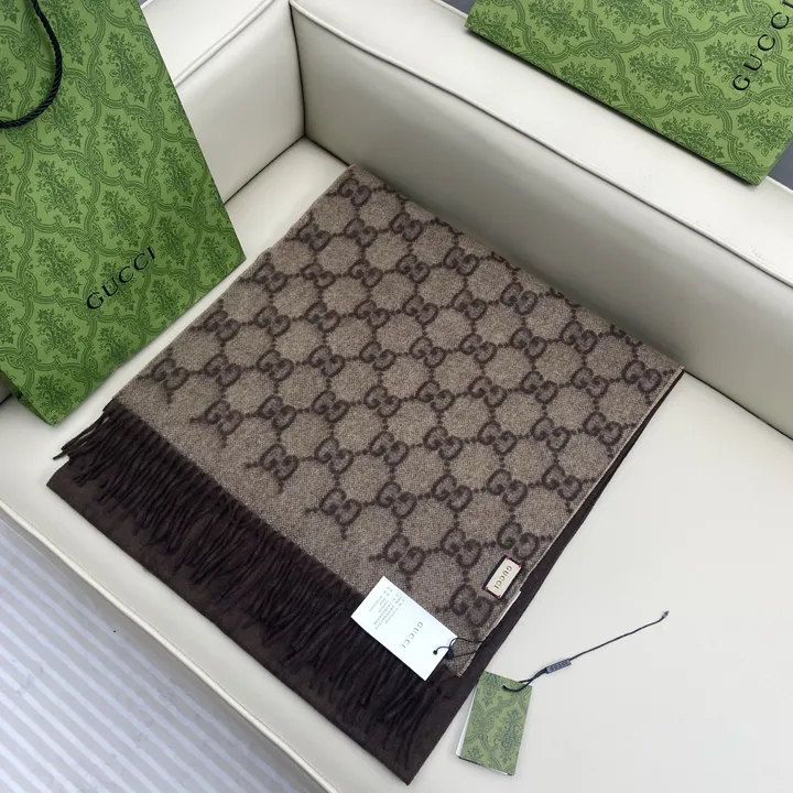 スーパーコピー グッチ マフラー