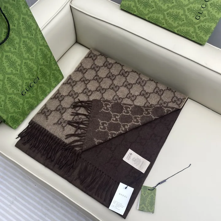 スーパーコピー グッチ マフラー