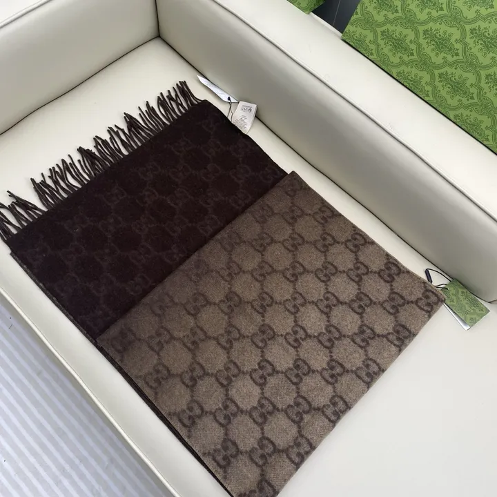 スーパーコピー グッチ マフラー