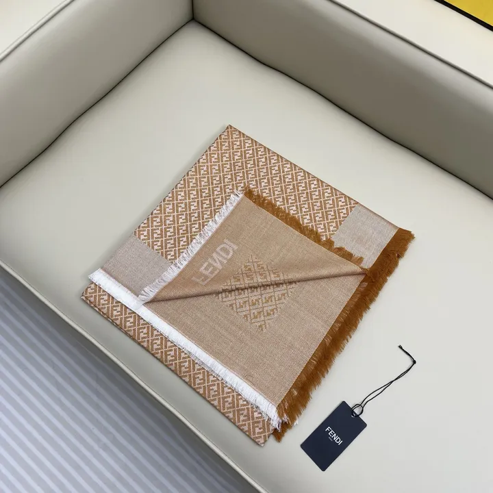 スーパーコピー フェンディ マフラー