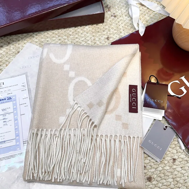 スーパーコピー グッチ マフラー