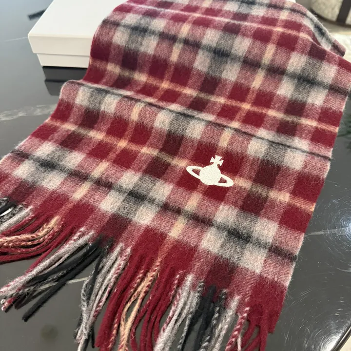 スーパーコピー ヴィヴィアン・ウエストウッド マフラー