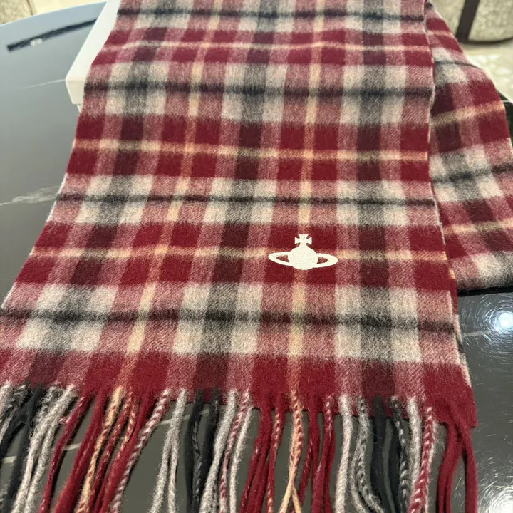 スーパーコピー ヴィヴィアン・ウエストウッド マフラー