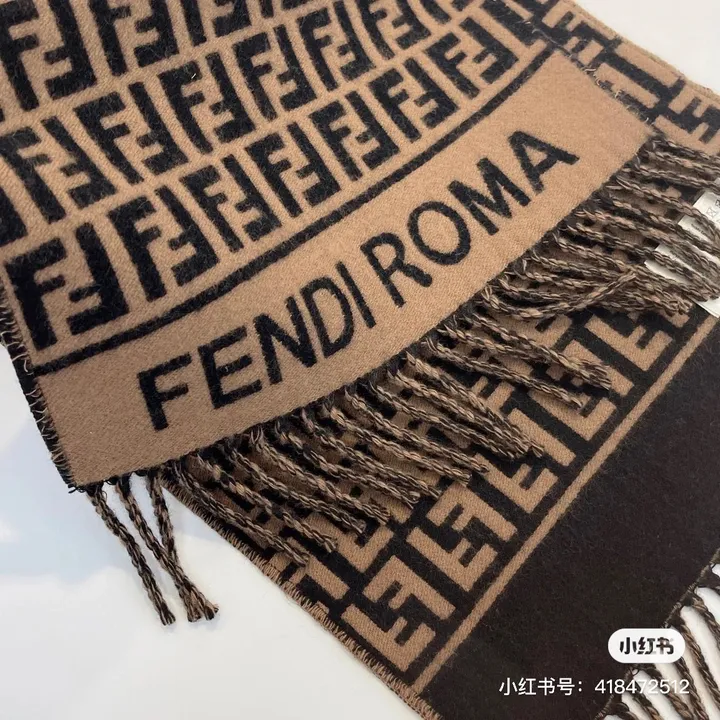 スーパーコピー フェンディ マフラー