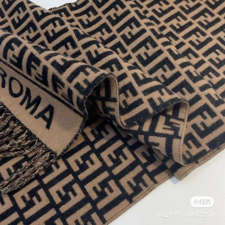 スーパーコピー フェンディ マフラー