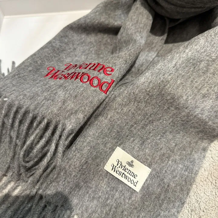 スーパーコピー ヴィヴィアン・ウエストウッド マフラー