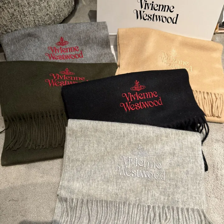 スーパーコピー ヴィヴィアン・ウエストウッド マフラー