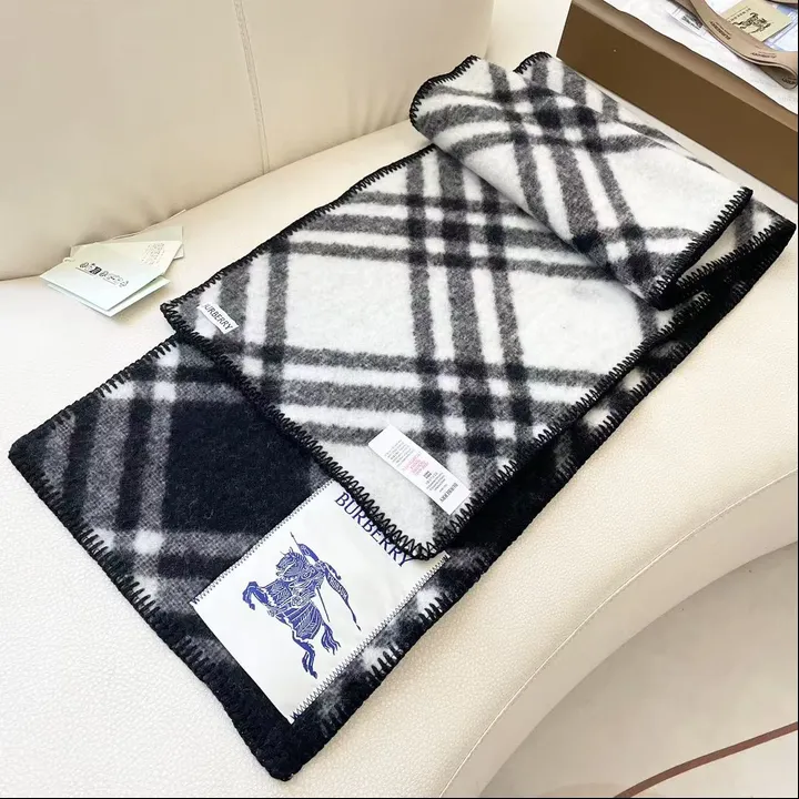 スーパーコピー バーバリー ス マフラー