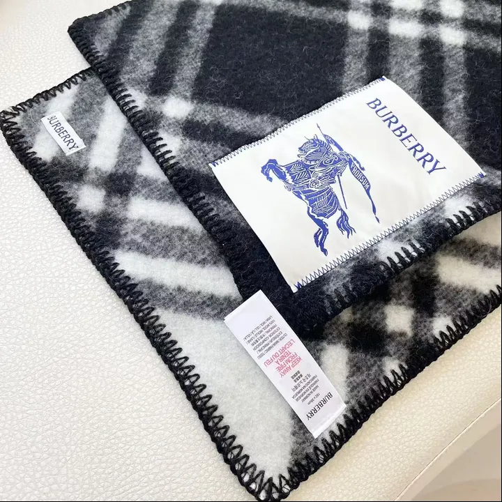 スーパーコピー バーバリー ス マフラー