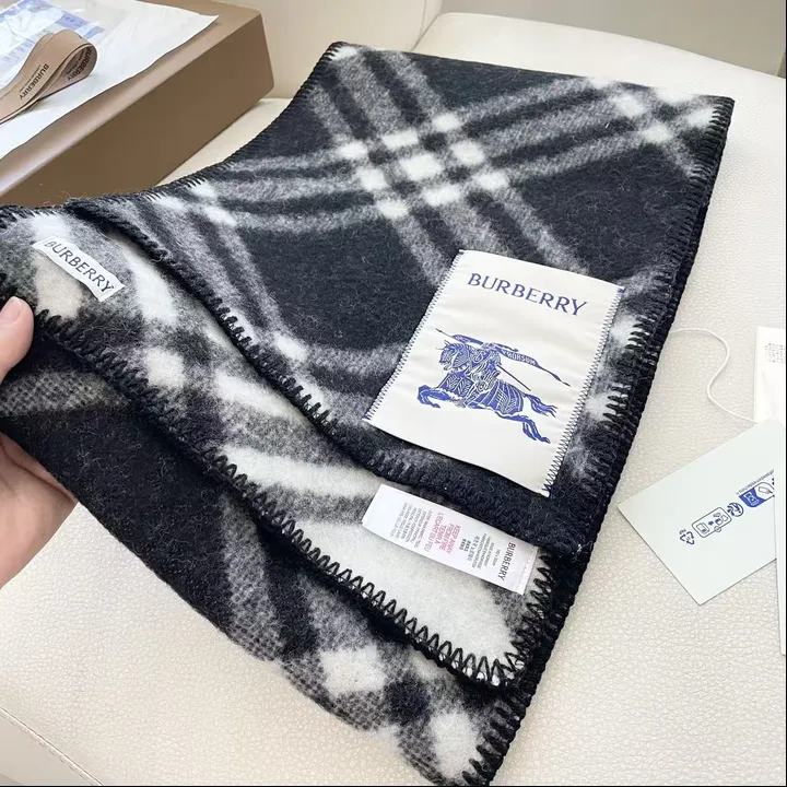 スーパーコピー バーバリー ス マフラー