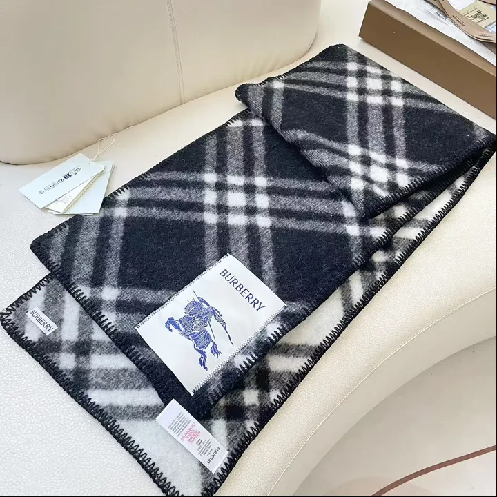 スーパーコピー バーバリー ス マフラー