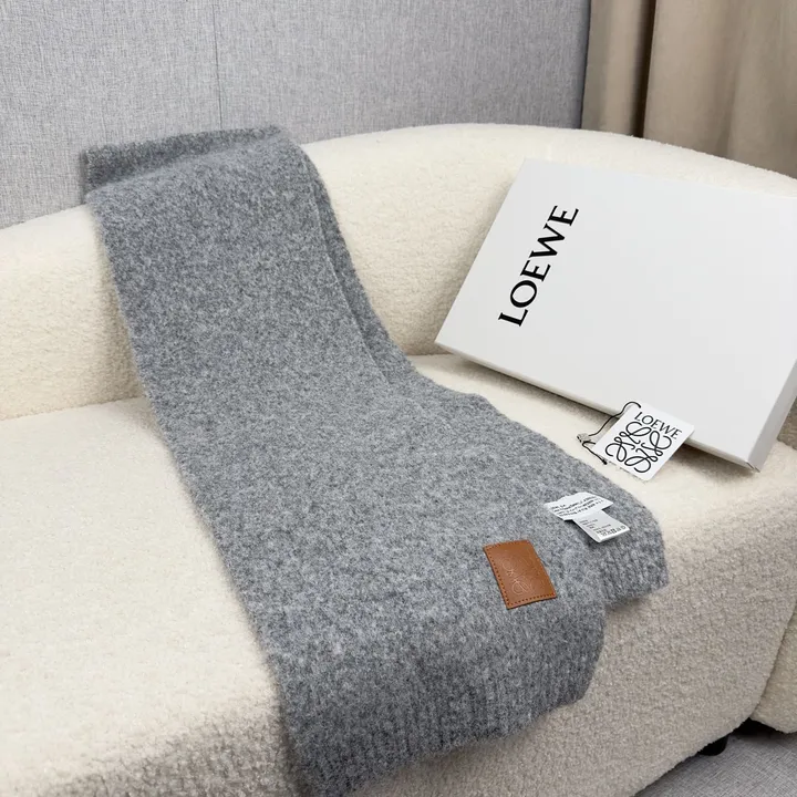 スーパーコピー ロエベ マフラー