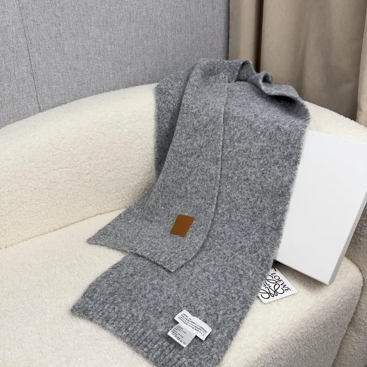 スーパーコピー ロエベ マフラー