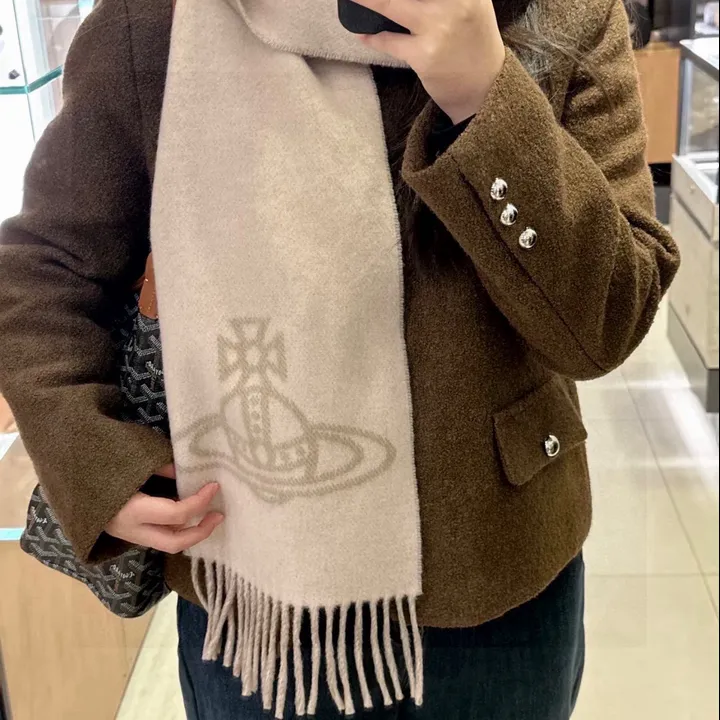 スーパーコピー ヴィヴィアン・ウエストウッド マフラー