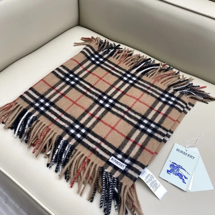 スーパーコピー バーバリー ス マフラー